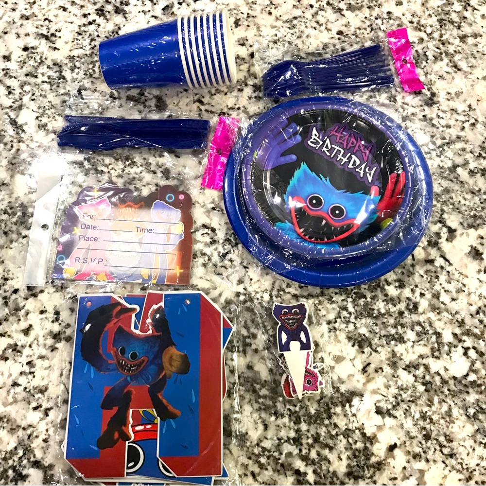 Huggy Wuggy Birthday Party Supplies